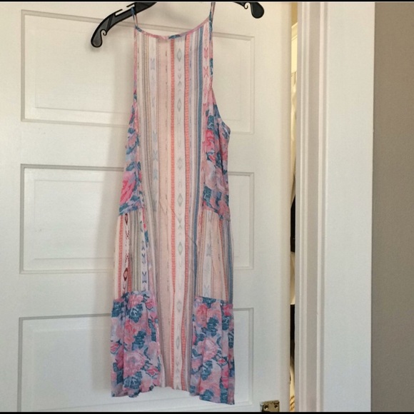 BCBG MAX AZRIA Dress - Picture 5 of 5